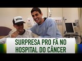 Brazza faz surpresa pra fã no Hospital do Câncer de Barretos