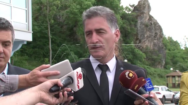 Македонија и Албанија наскоро со нов договор за Охридското езеро