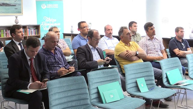 Yunus Emre Enstitüsü'nden Türkçe öğretmenlerine eğitim - TUNUS