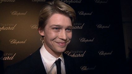 Joe Alwyn Receives Cannes 2018 Chopard Trophy