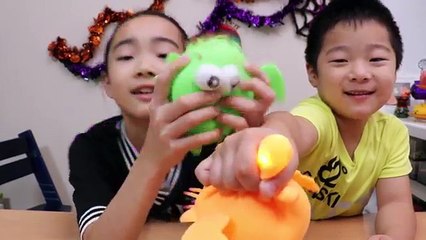光るスクイーズ！ ハロウィン・フラッシュラバーバット★ ベイビーチャンネルsquishy