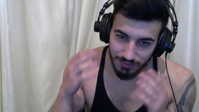 OMEGLEDE KASLI ERKEK GÖREN MASUM KIZLAR !! BİSCOLATA ERKEĞİ OLUP YABANCI KIZLARI TAVLADIK ! OMETV