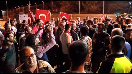 3 Jandarma karakoluna roketatarlı saldırı