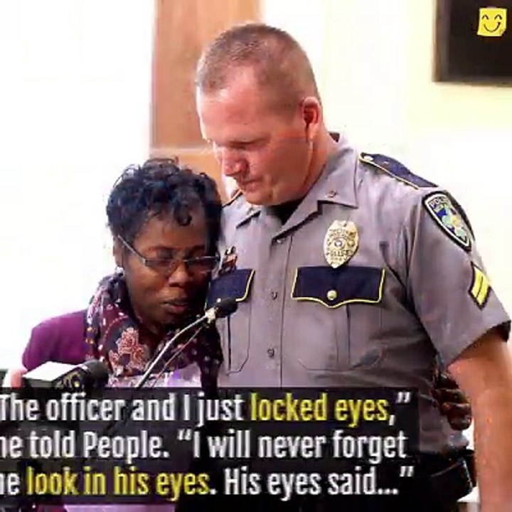 How this old woman stopped a crazy man from killing a policeman will shock you