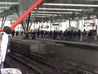 Rellen ajax vs NEC - hooligans