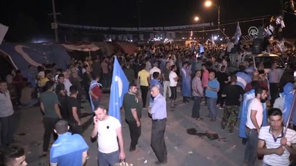 Türkmen Göstericiler Gece Nöbetlerine Devam Ediyor - Kerkük