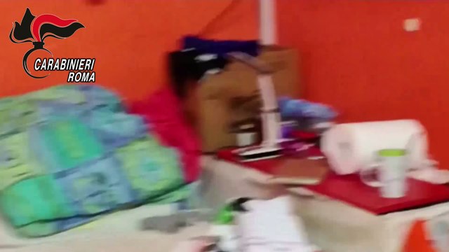 Pomezia, scoperto giro di prostituzione. Tre le lucciole anche donne sposatePomezia, scoperto giro di prostituzione. Tre le lucciole anche donne sposate