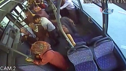 Otobüste kalp krizi geçirdi, şoför hastaneye sürdü