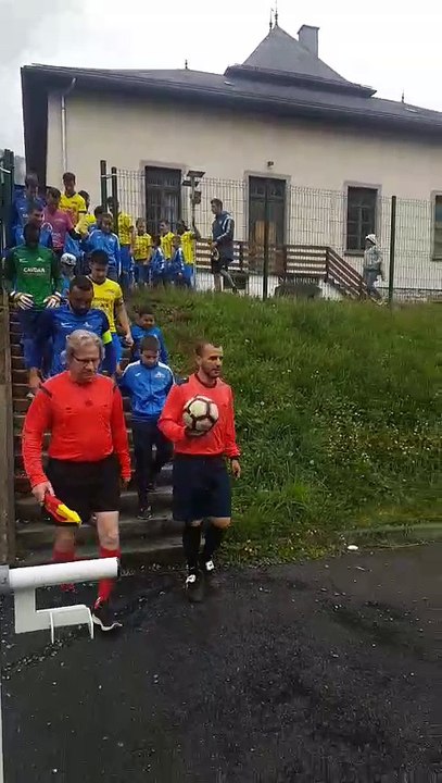 Match de coupe face à Divonne 3. Élimination de nos seniors. Participation de nos U9