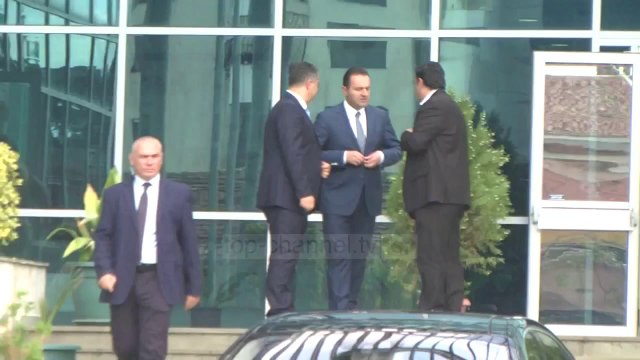 KPA për Llallën: Të përsëritet njoftimi, të plotësohet prokura - Top Channel Albania - News - Lajme
