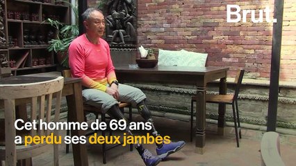 Amputé des deux jambes, il réalise son rêve : atteindre la cime de l’Everest