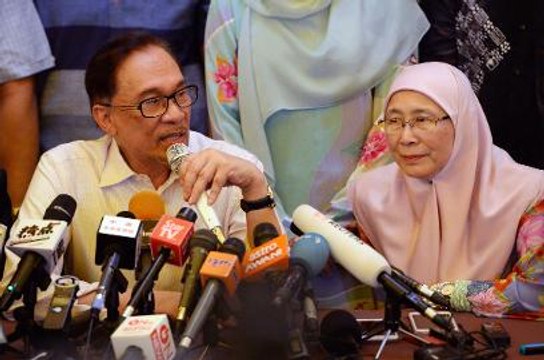 Like Mahathir, I’m not against Chinese investments, says Anwar