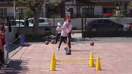 Sivas Öğrencilerine 'Survivor' Parkuru Hazırladı