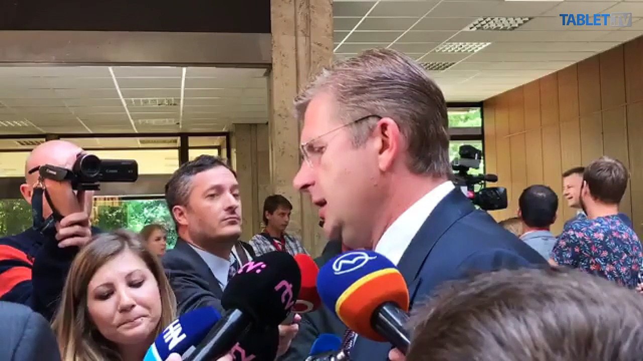 ZÁZNAM: Brífing ministra hospodárstva P. Žigu