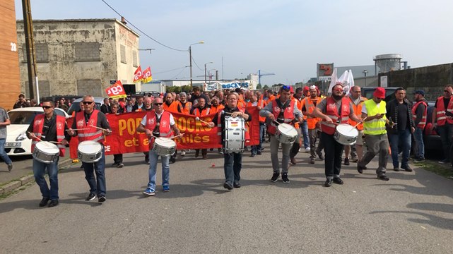 Manifestation des doners au port de Lorient