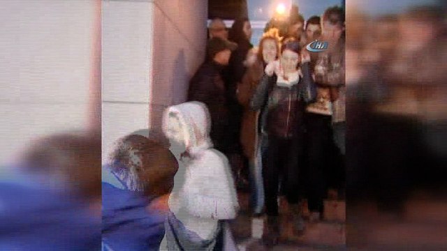 Oyuncular Çağatay Ulusoy ve Gizem Karaca Uyuşturucu madde ticareti suçundan 4 yıl 2 ay, şarkıcı Cenk Eren ise 6 yıl 3 ay hapis cezasına çarptırıldı