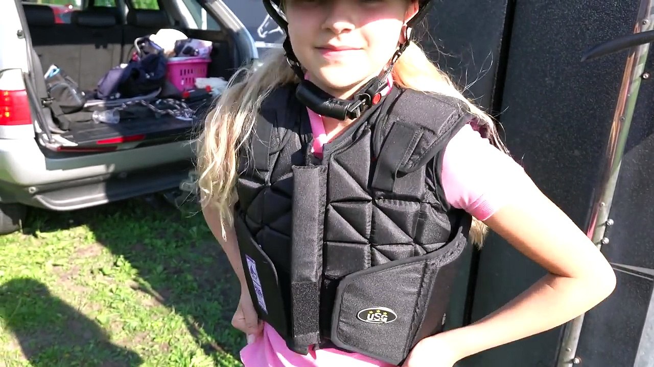 Lia & Alfi - Buschpony Rocky - Geländetraining cross country