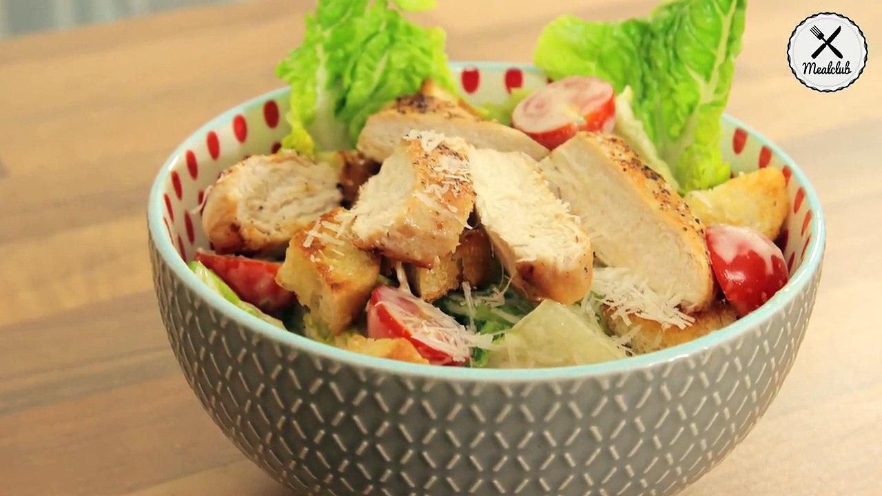 Fun Fact: Caesar Salad hat nichts mit dem berühmten Römer zu tun, sondern ist eine Erfindung des Kochs Cesare Cardini. Aber hauptsache es schmeckt! ZUM REZEP