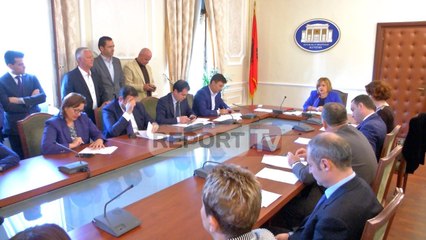 Opozita vijon strategjinë e bllokimit të komisioneve, Alibeaj: Ku ka humbur ministri i Brendshëm?