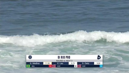 Les meilleurs  moments de la série entre G. Medina, E. Lau et S. Zietz (Oi Rio Pro, round 4) - Adrénaline - Surf