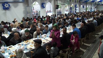 Sivas'ta 2 bin kişi iftar çadırında orucunu açtı