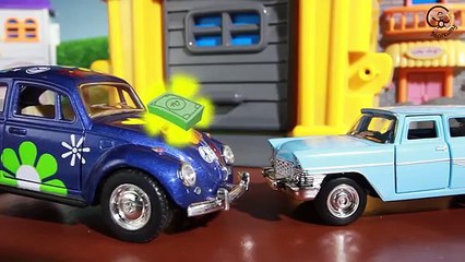 Мультик про машинки. Маленькая машинка, джип и полицейский. МанкиМульт