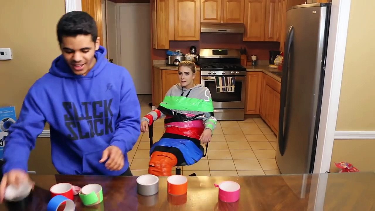 Destroying Girlfriends Makeup Joke Girlfriend Slaps Boyfriend Video Dailymotion