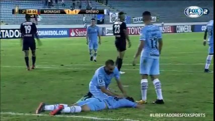 gol do gremio jaison 2x1