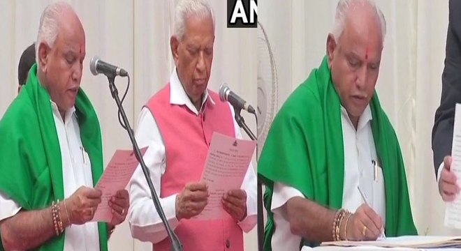 கர்நாடகாவின் 23வது முதல்வராக பதவி ஏற்றார் எடியூரப்பா!
