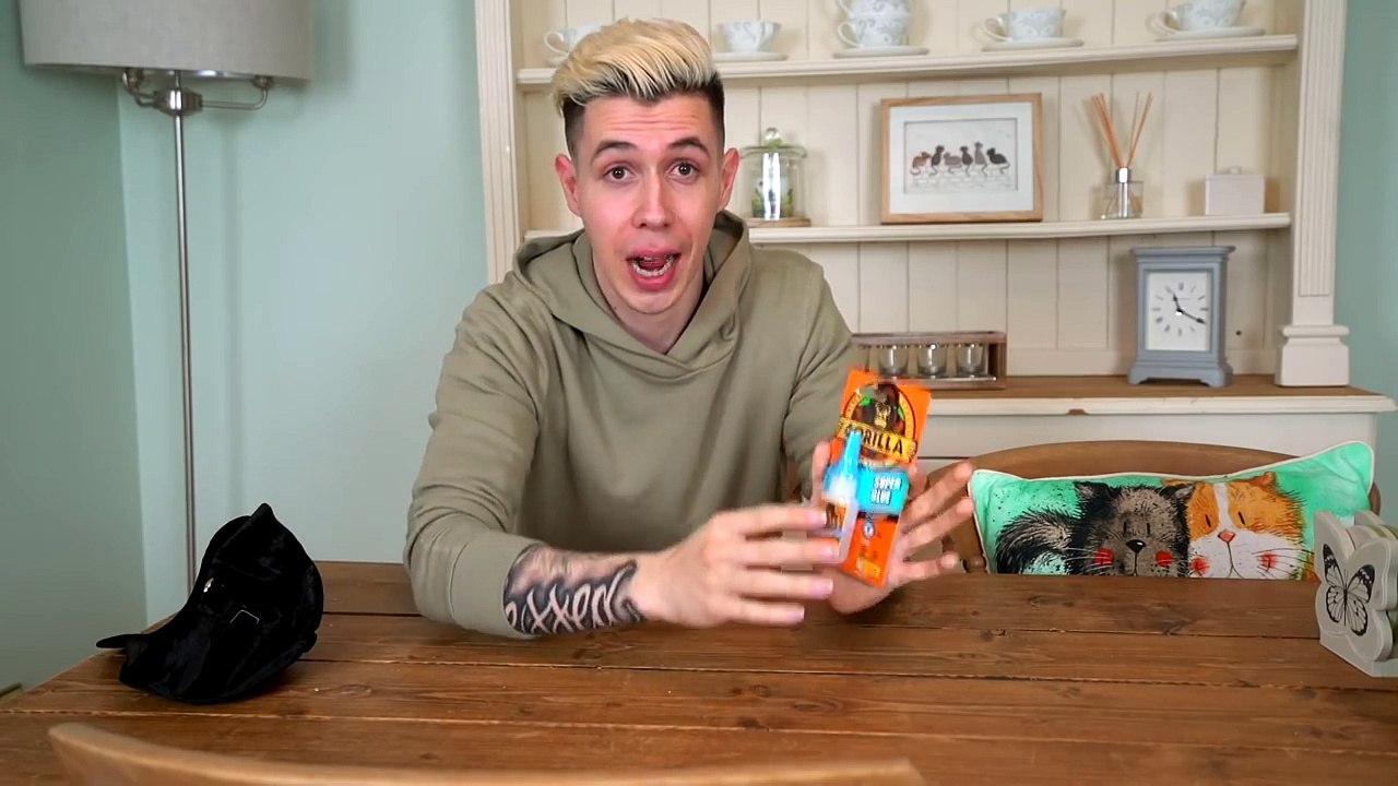 SUPERGLUE CAP PRANK ON GIRLFRIEND!! (RUINS HER HAIR!!!)