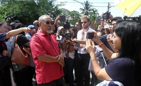 Najib's friend: Is former premier under house arrest?