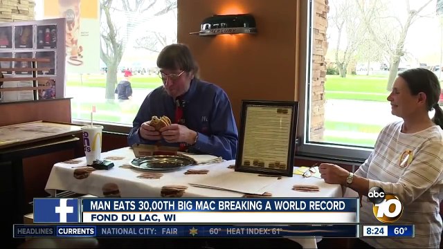 Il entre le Guinness World Record en mangeant son 30 000ème Big Mac