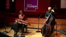 Trio Laurence Bourdin, vielle à roue, Bernard Santacruz, contrebasse et Xavier Garcia, traitements sonores