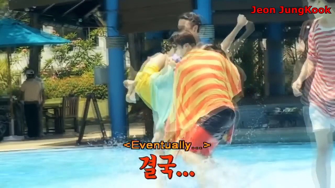 [BTS] Jungkook TEASE everyone even the CHICKEN (So CUTE)