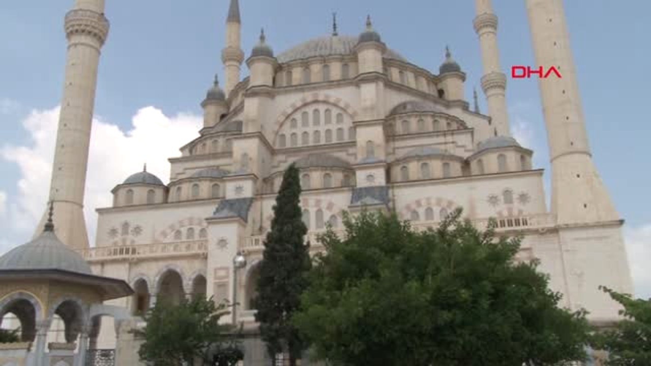 Adana-Türkiye'nin En Büyük Camisinin Şifreleri