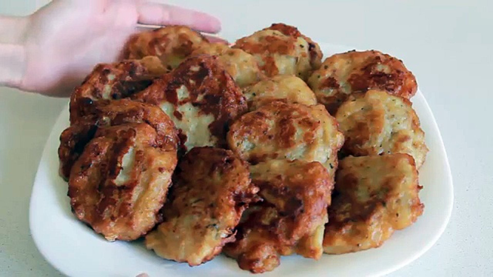 Ленивые беляши (пирожки) или оладьи с мясом