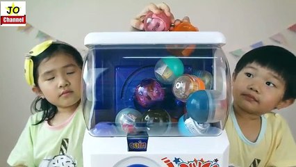 扭蛋機 神秘開扭蛋 玩遊戲 轉扭蛋開箱 日本扭蛋Epoch和多種扭蛋 Vending Machine Surprise eggs opening