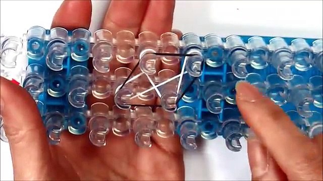 Rainbow Loom Charms: Penguin PENCIL TOPPER Tutorial using loom bands