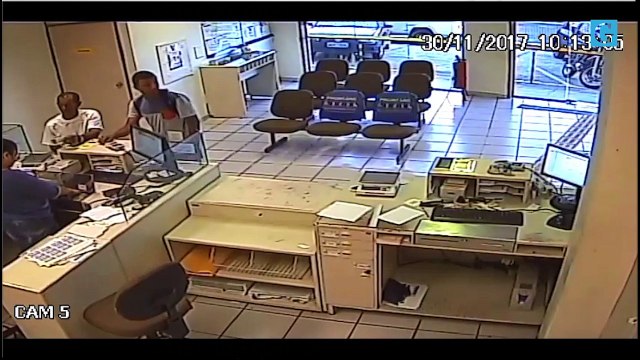 Vídeo mostra ação de bandidos em agência dos correios de Cariacica