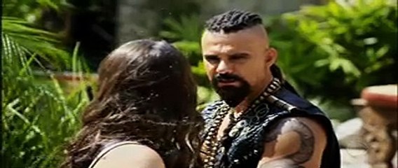 “Os Dez Mandamentos” II – Tanya desconfia quando Betânia conta sem querer que os filhos de Adira enterraram o avô. No capitulo 018, quinta-feira, 17 de maio – Natan consegue ficar de joelhos e busca forças para continuar.