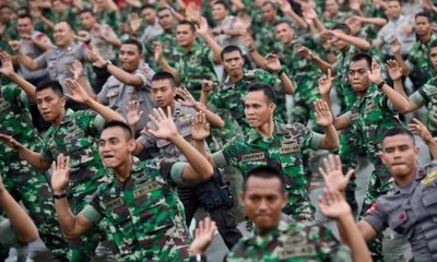 Sinergi TNI-Polri dalam Memberantas Terorisme