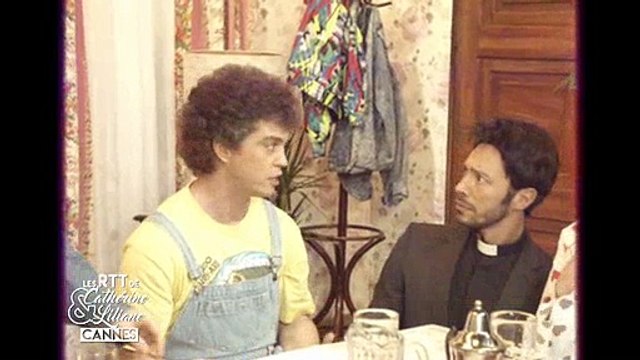 Catherine et Liliane parodient la série des années 80 Madame est servie - Regardez