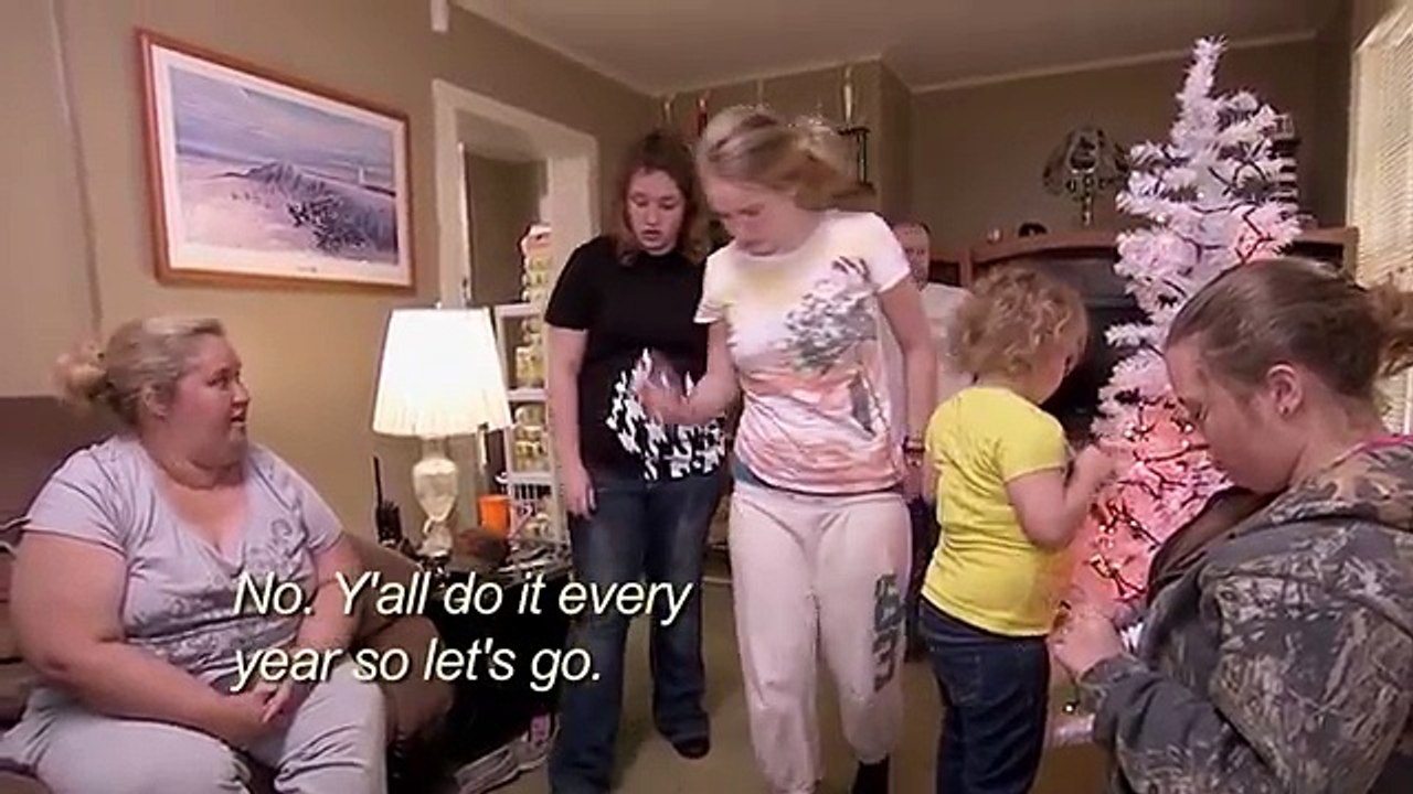 A VERY BOO CHRISTMAS | Honey Boo Boo