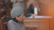 Piden pena de muerte para el ideólogo de grupo islamista más activo en Indonesia