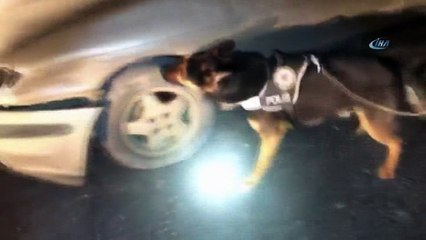 Durdurulan otomobilde 20 kilo eroin ele geçirildi