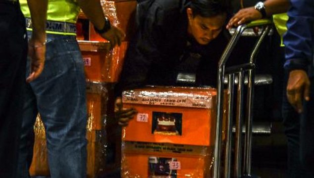 Cops say cash, handbags and jewellery tied to multi-billion dollar 1MDB scandal