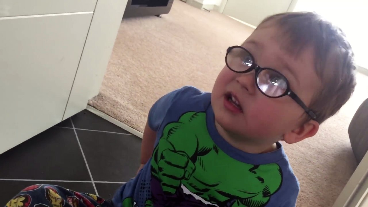 I DO NOT have a girlfriend mum!!!