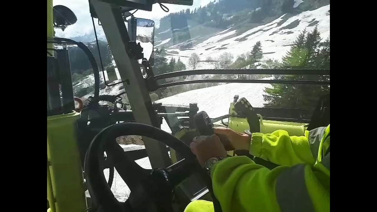 Le Grand-Bornand/Le Reposoir : le déneigement a commencé au col de la Colombière