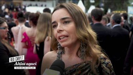 Élodie Bouchez : "Le Film d'Alex Lutz est une pépite ! C'est un OVNI." - Cannes 2018