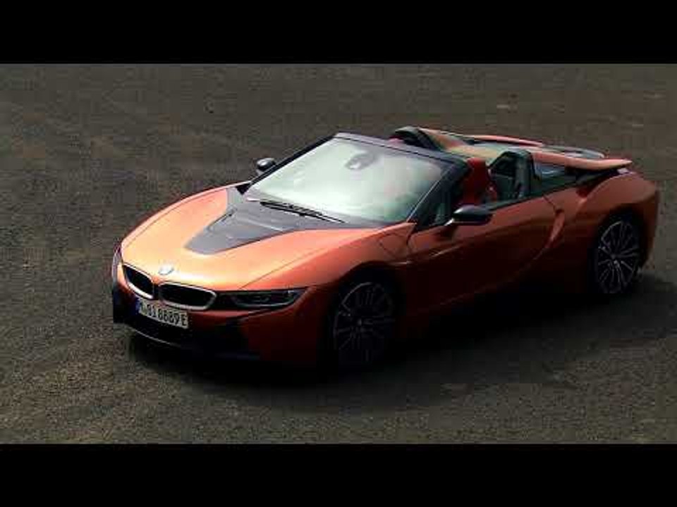 The new BMW i8 Roadster and the new BMW i8 Coupe